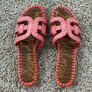 Flat pink Sam Edelman sandals